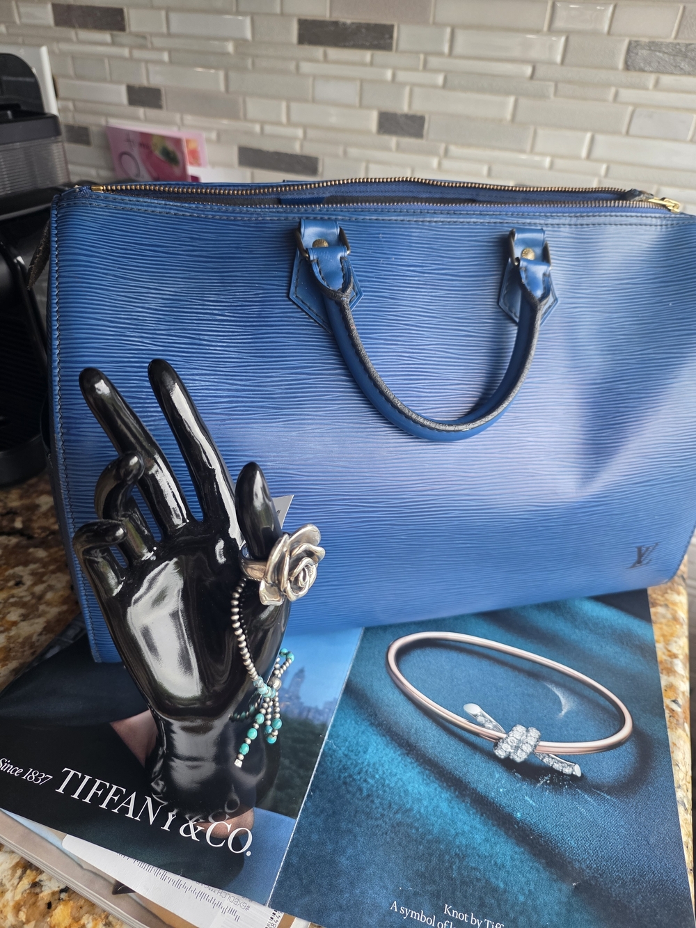 Blue EPI LOUIS VUITTON Women's Bag - Large Size 14 Inches (W) Length 10.5 - Picture 2 of 14
